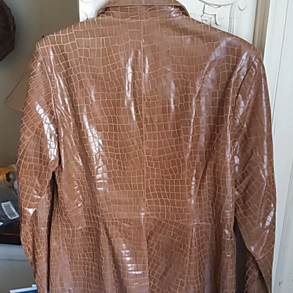 Leather embossed jkt NWT - Picture 4 of 7